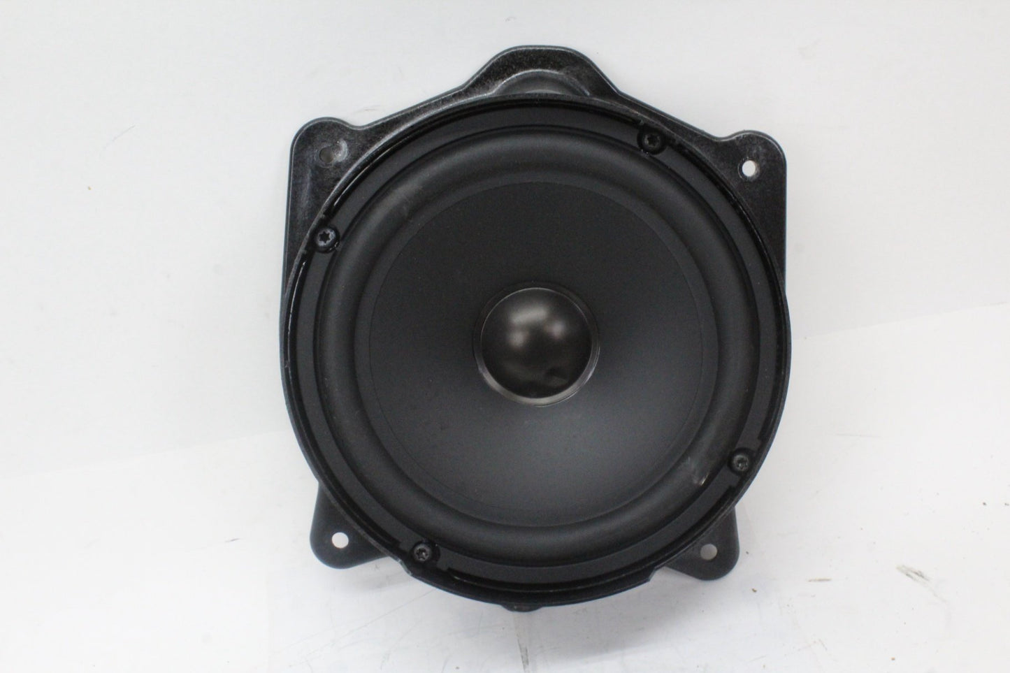2010-2013 Mercedes-Benz S550 W221 Rear Left and Right Side Door Speaker Set OEM