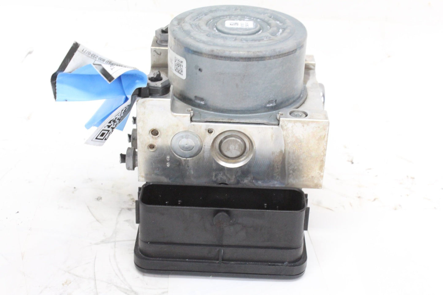 2015-2020 Mercedes-Benz C300 C-Class W205 ABS Brake Pump Module 2054310000
