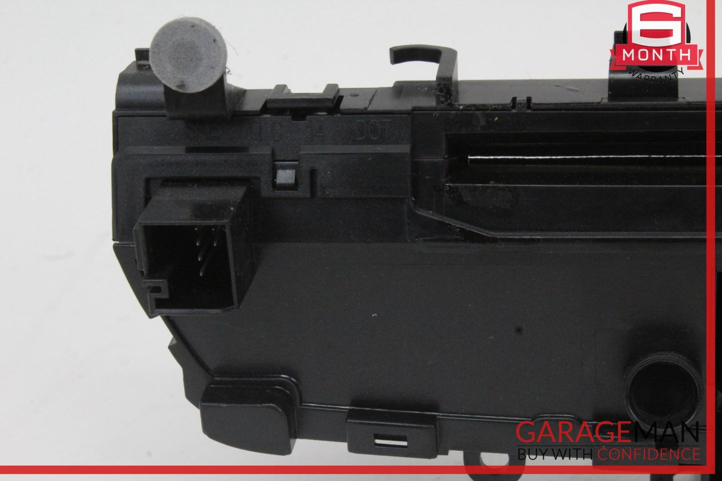 2015-2018 Mercedes-Benz C300 W205 Hazard Switch Control Panel 2059053901 OEM