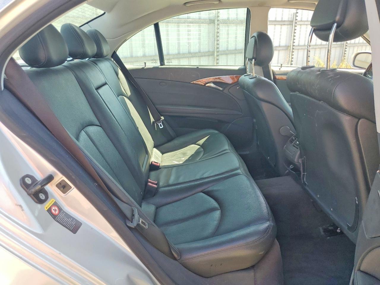 Parting Out- 2006 Mercedes-Benz E350 W211 Premium Plus-