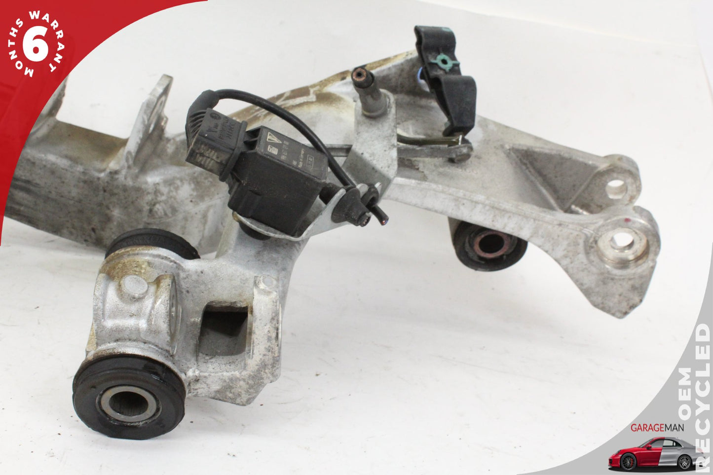 1999-2005 Porsche 911 996 Coupe Rear Right Subframe Bracket 996331156Z0