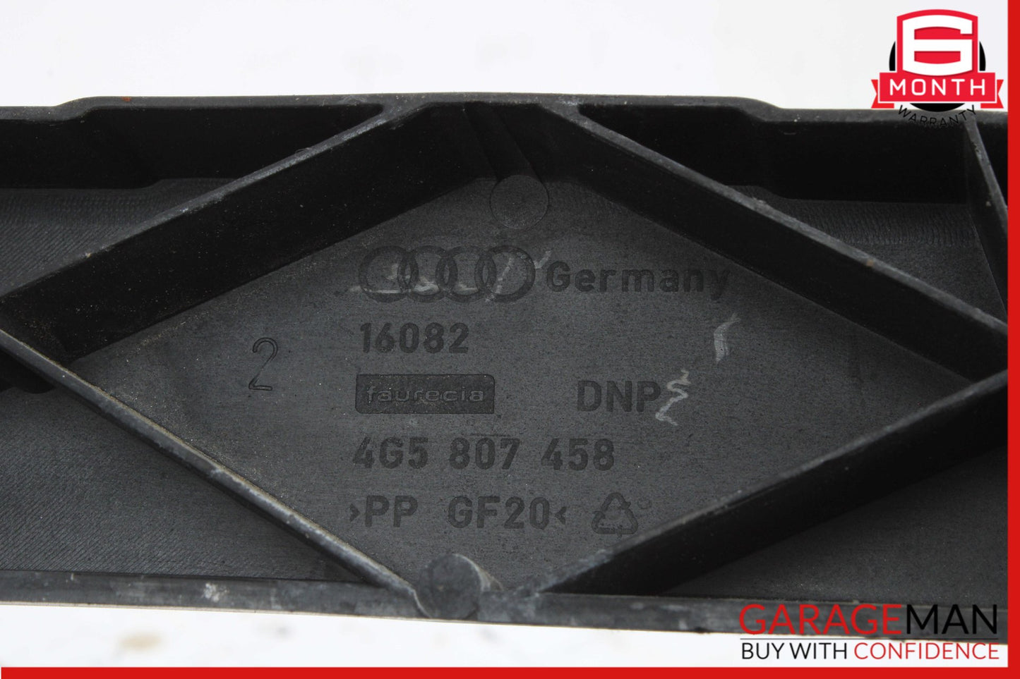 2012-2015 Audi A6 S6 Rear Center Bumper Guide Support Bracket 4G5807458 OEM
