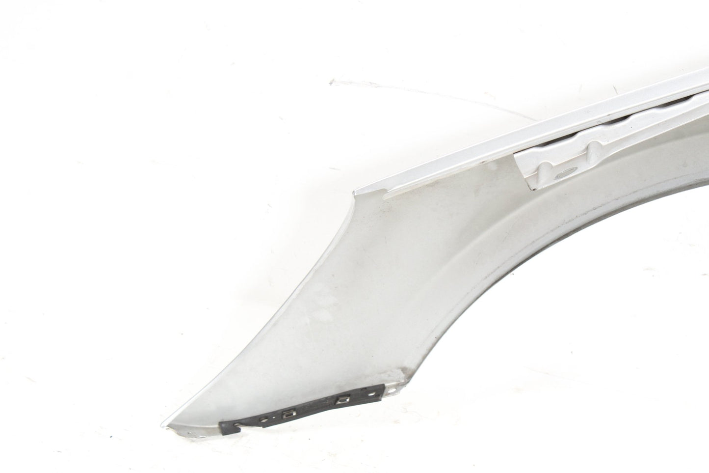 2006-2010 Mercedes W251 R350 4MATIC Front Right Passenger Side Fender Silver OEM