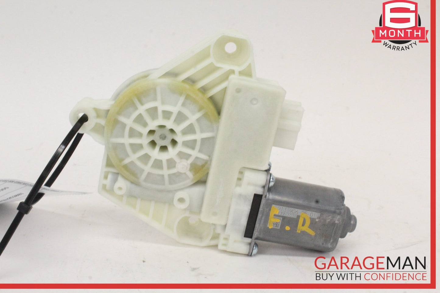 2015-2020 Mercedes-Benz C300 W205 Front Right Window Regulator Motor 2139069501