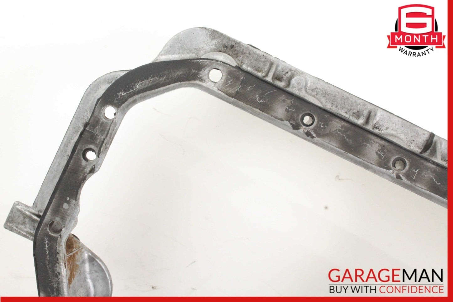 2001-2005 Mercedes-Benz C320 W203 Upper Engine Oil Pan 1120141402