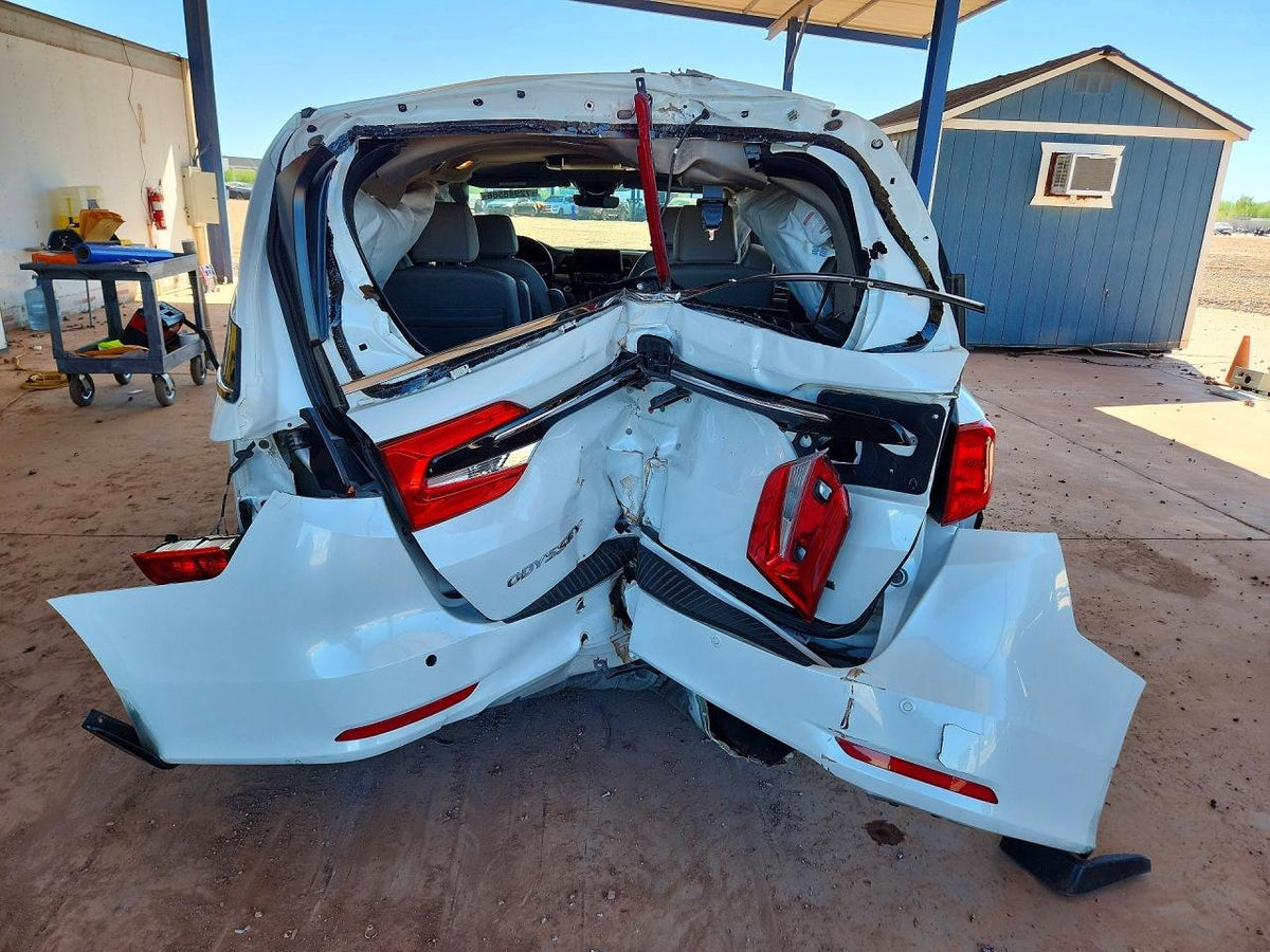 Parting Out - 2021 Honda Odyssey RL6 Touring - 292
