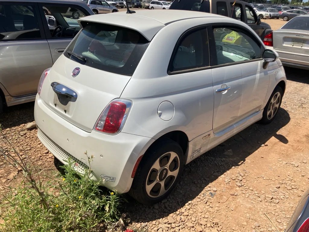 Parting Out- 2013 Fiat 500e- 140