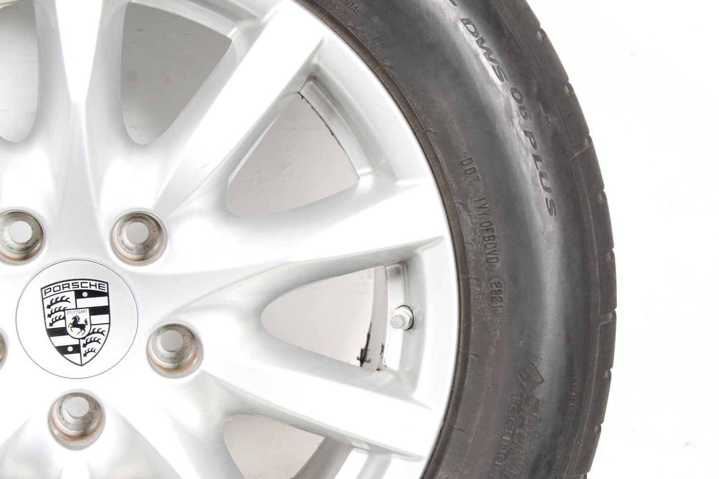 2011-2018 Porsche Cayenne 958 Wheel Tire Rim 8Jx18H2 ET53 7P5601025A OEM