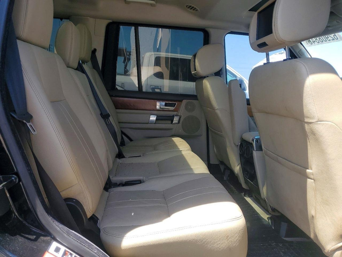 Parting Out- 2014 Land Rover LR4 L319 HSE- 217