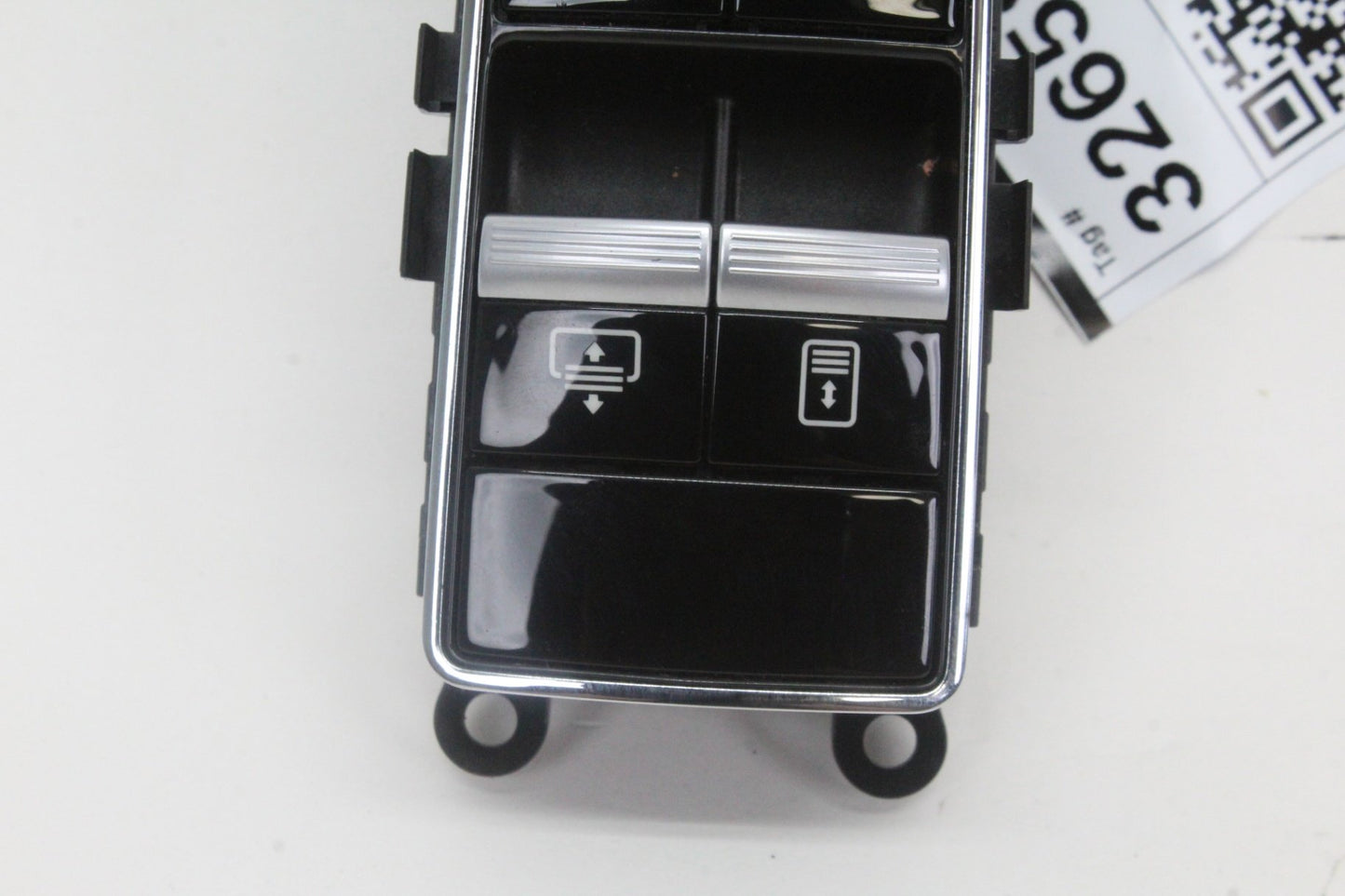 2010-2013 Mercedes-Benz S550 W221 Rear Left/Right Window Control Switch 22187094