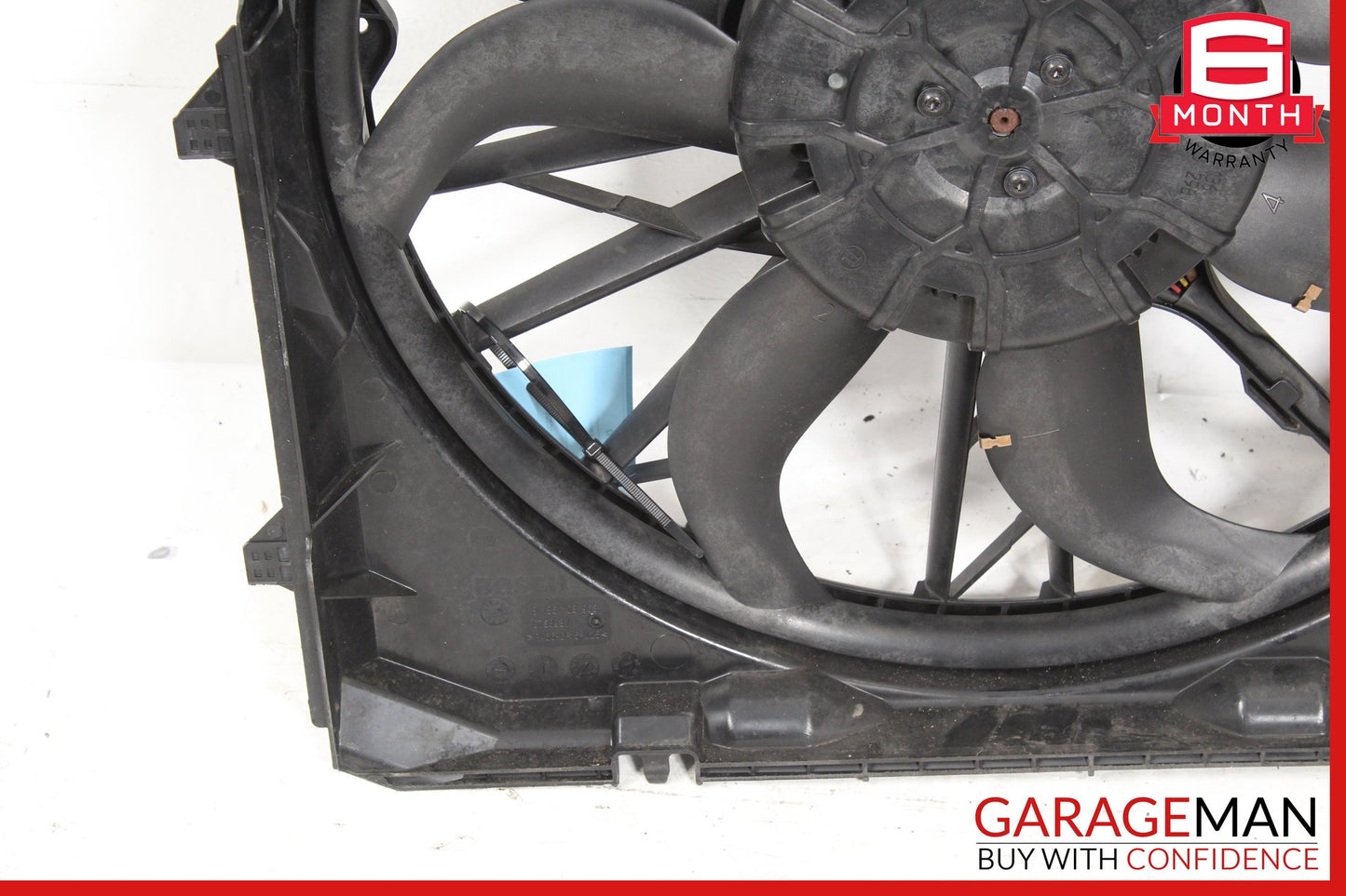 2006-2013 BMW 128i E82 E88 Engine Radiator Cooling Fan Motor Assembly 1137328118