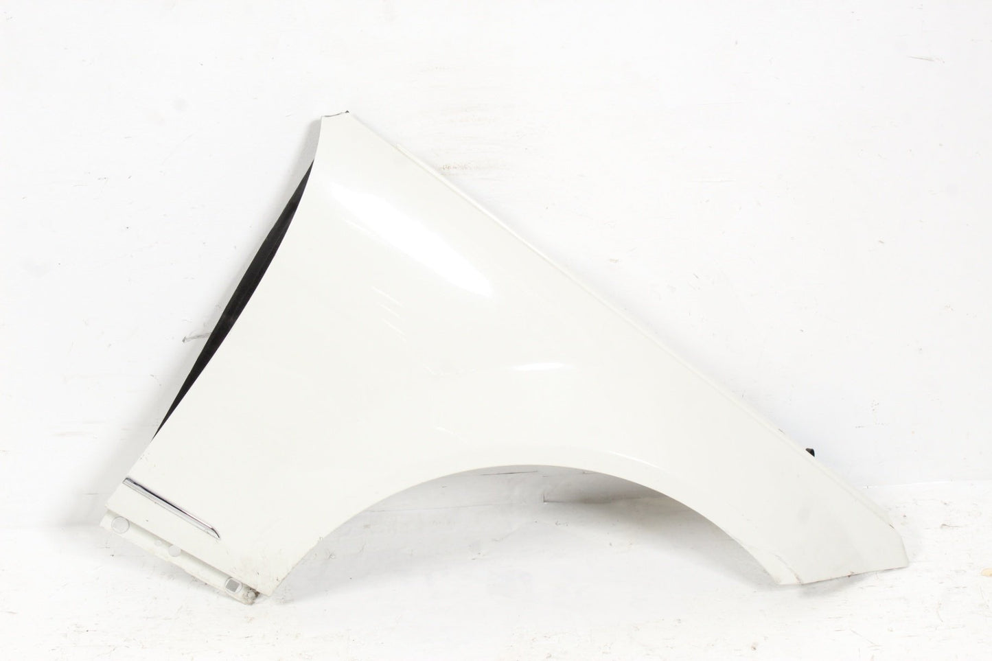 2008-2014 Mercedes-Benz C300 W204 Front Right Passenger Side Fender Panel OEM