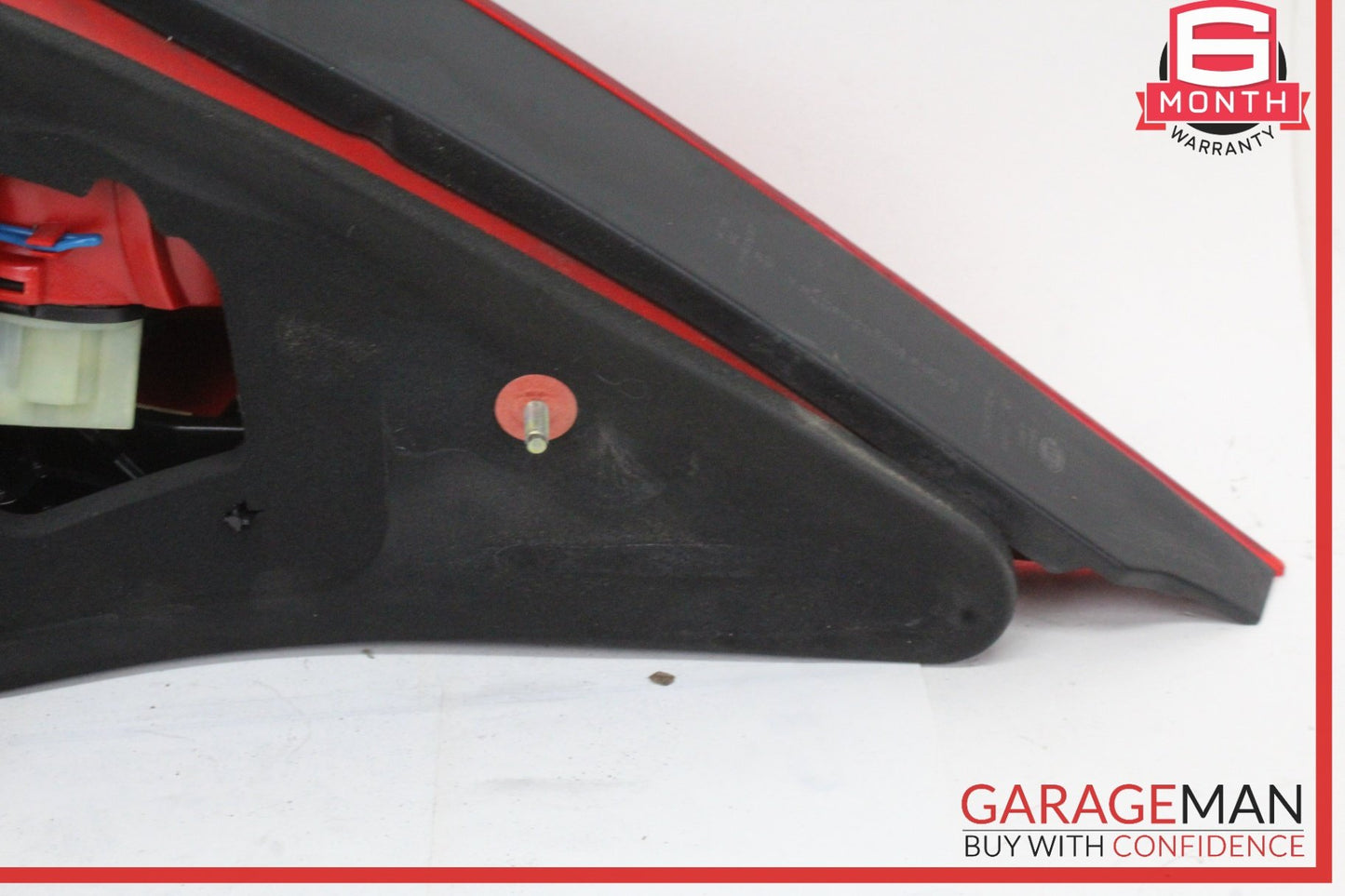 2003-2006 Mercedes-Benz SL500 R230 Rear Right Outer Tail Light 2308200264