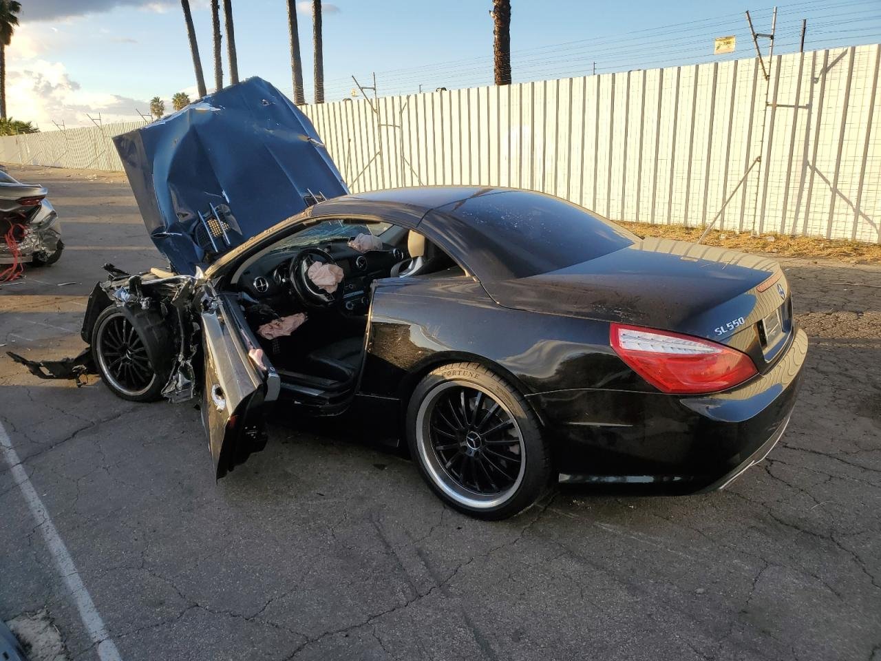 Parting Out- 2013 Mercedes-Benz SL500 R231- 125