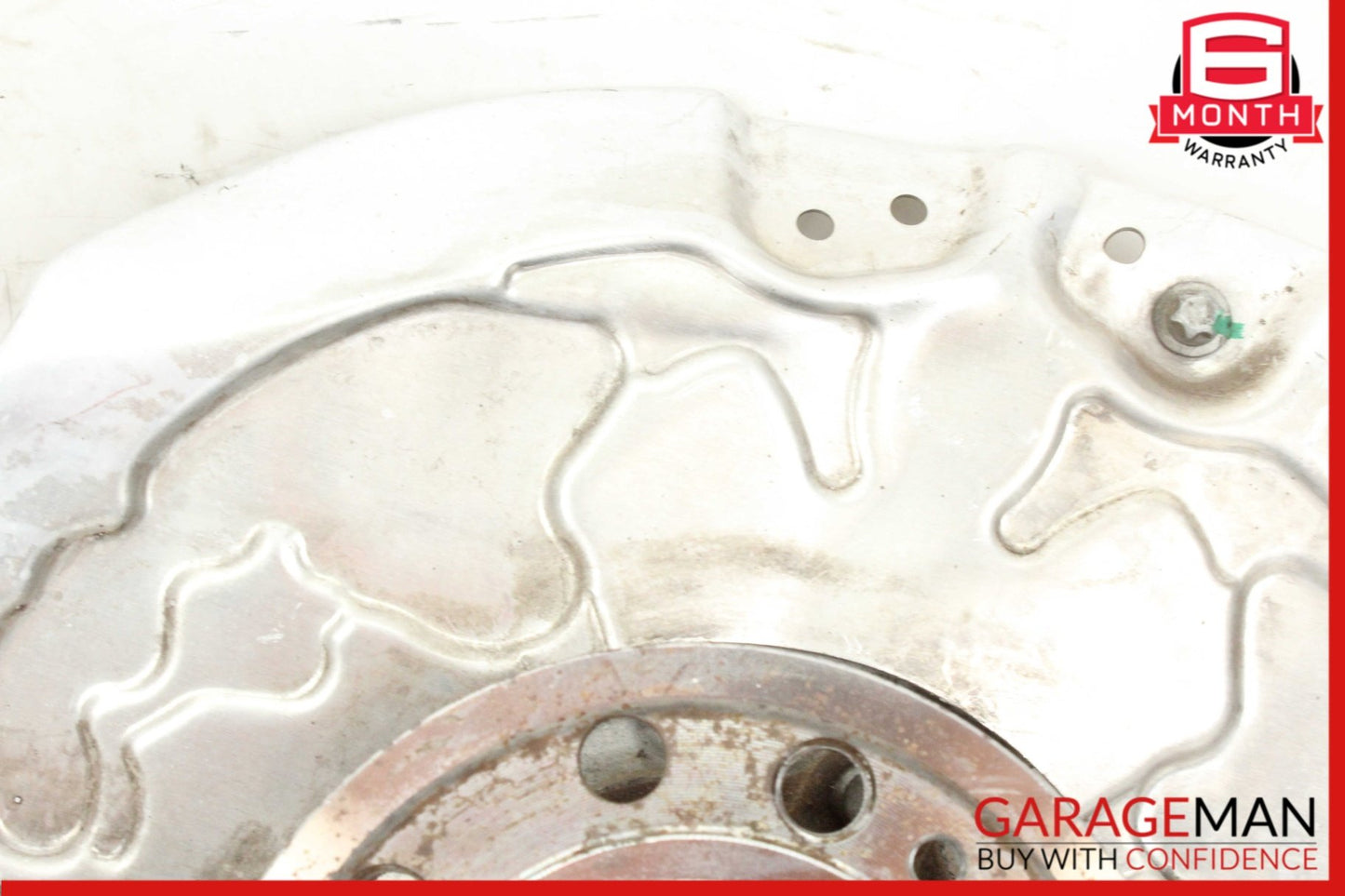 2015-2020 Mercedes-Benz C300 W205 Front Right Spindle Knuckle Wheel Hub 2052200