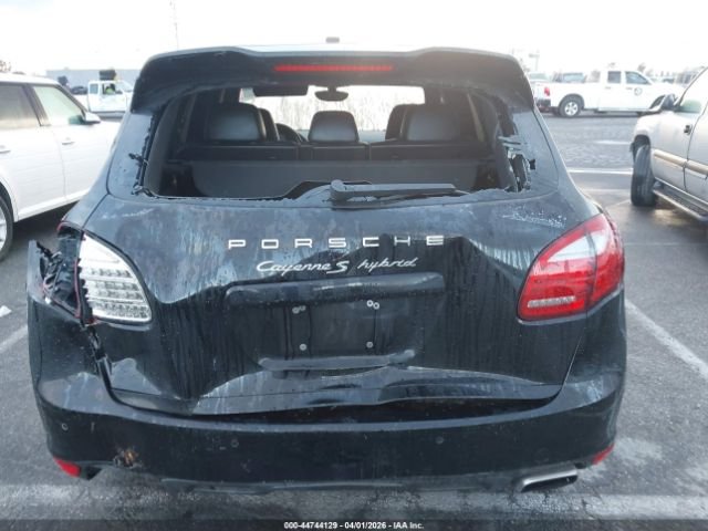 Parting Out- 2012 Porsche Cayenne S Hybrid 92A- 129