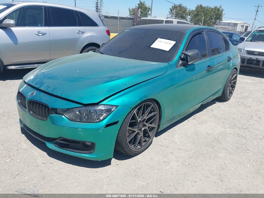 Parting Out- 2014 BMW 328i F30- 194