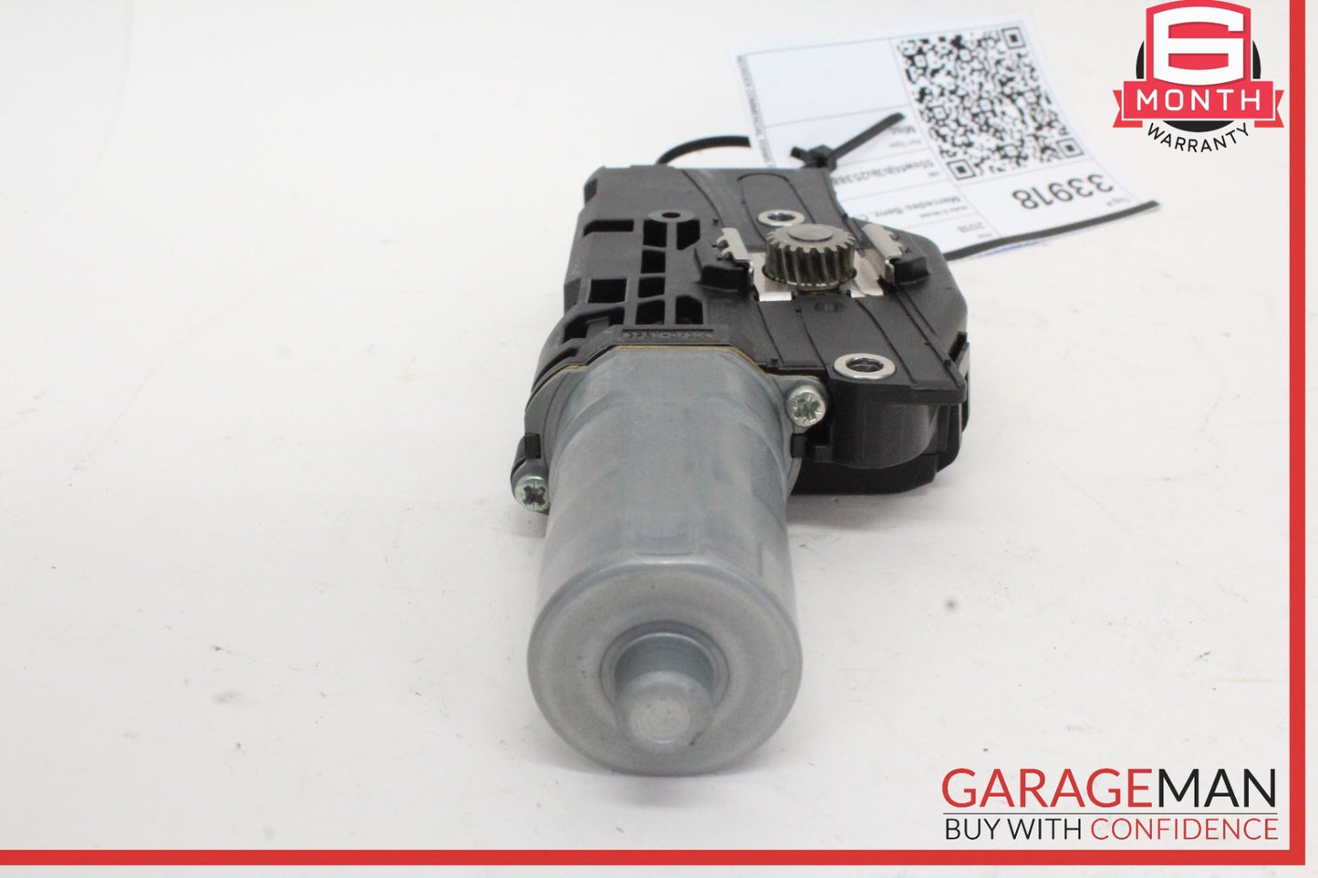 2016-2018 Mercedes W205 C300 GLC300 GLC43 AMG Sun Roof Motor 2059000011 OEM