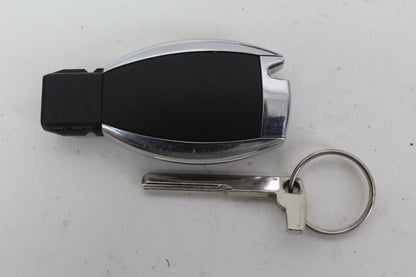 2008-2014 Mercedes-Benz C250 CDI W204 Ignition Switch Module w/ Key 2079052600