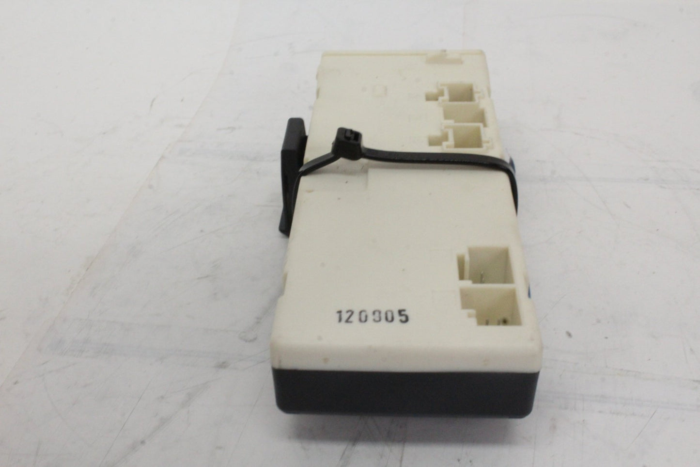 2007-2014 Mercedes S550 W221 Trunk Release Remote Module 2218703995 OEM