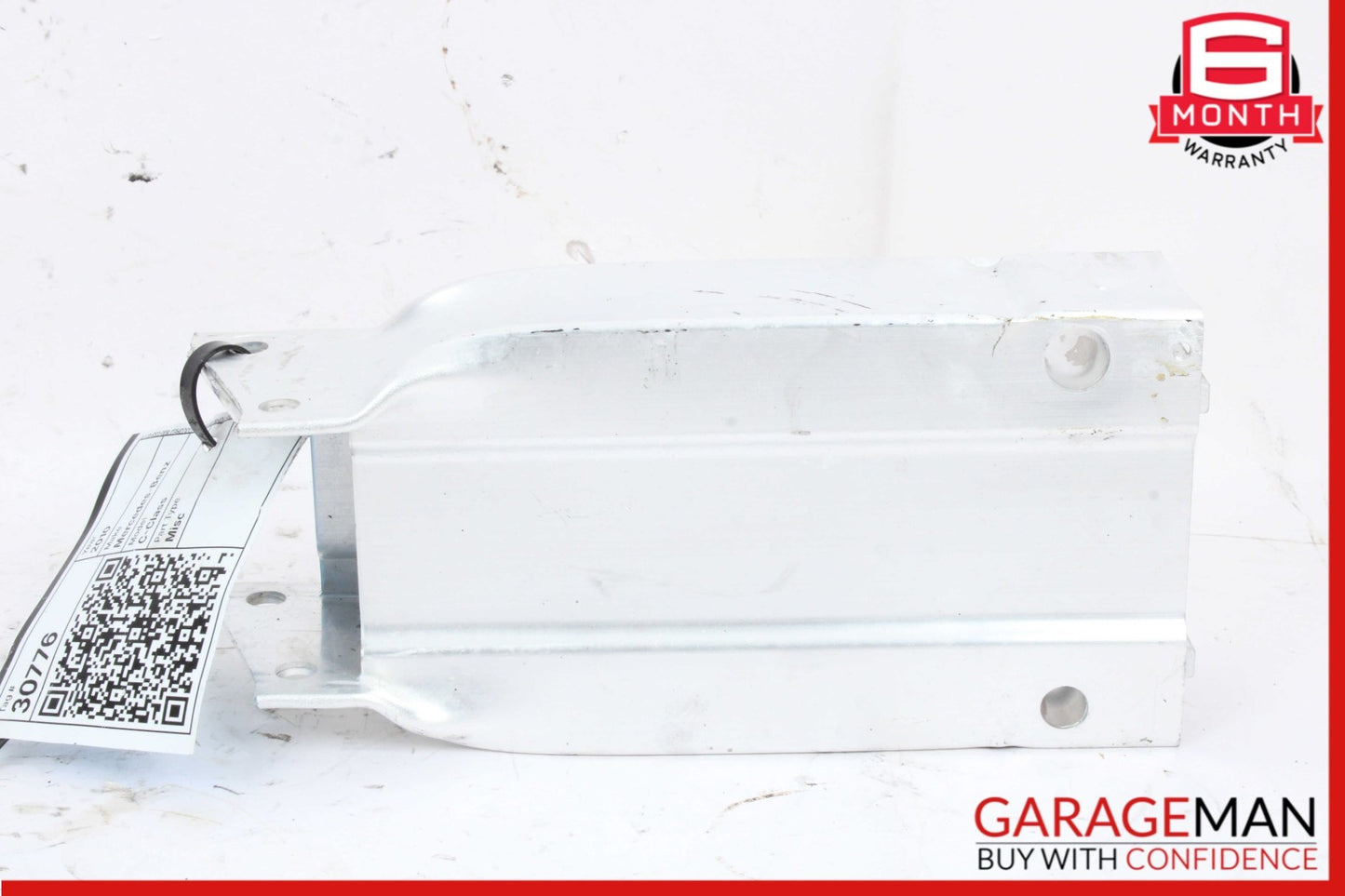 2008-2014 Mercedes C300 W204 Front Right Bumper Reinforcement Bracket 2046200995