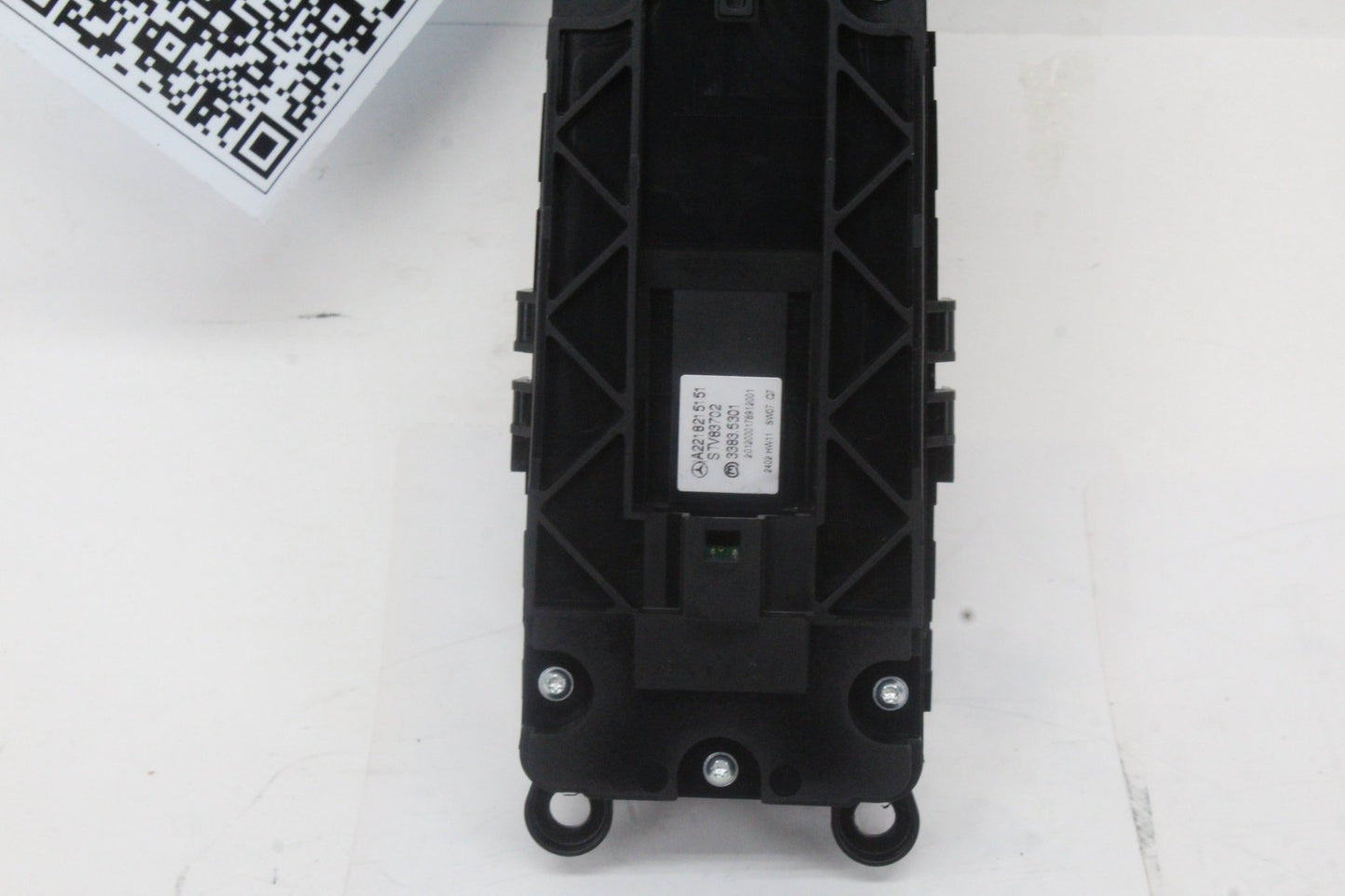 2010-2013 Mercedes-Benz S550 W221 Left Window Control Switch 2218215151