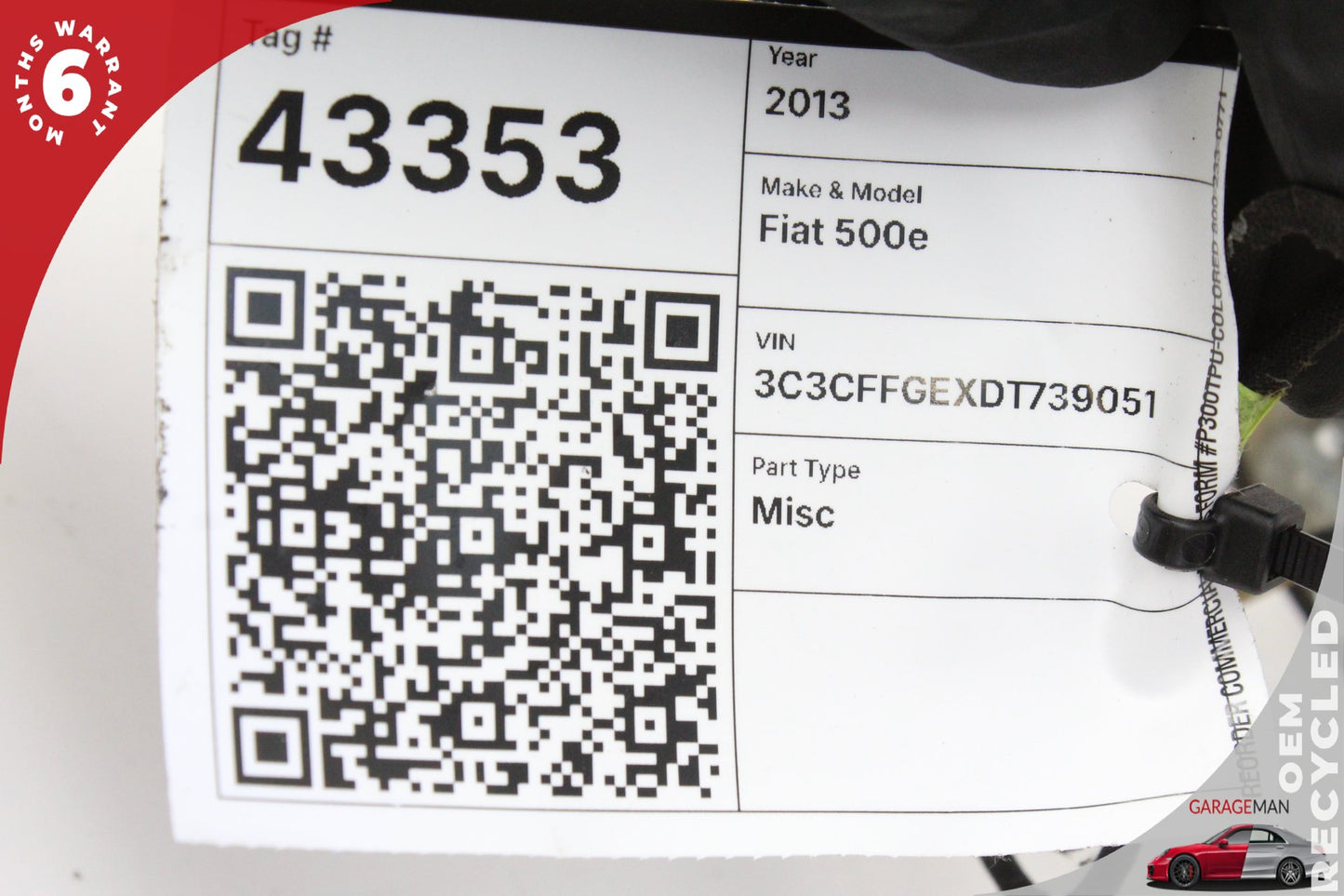 2012-2015 Fiat 500e Rear Roof Satellite AM/FM Radio Antenna P68073400AB OEM