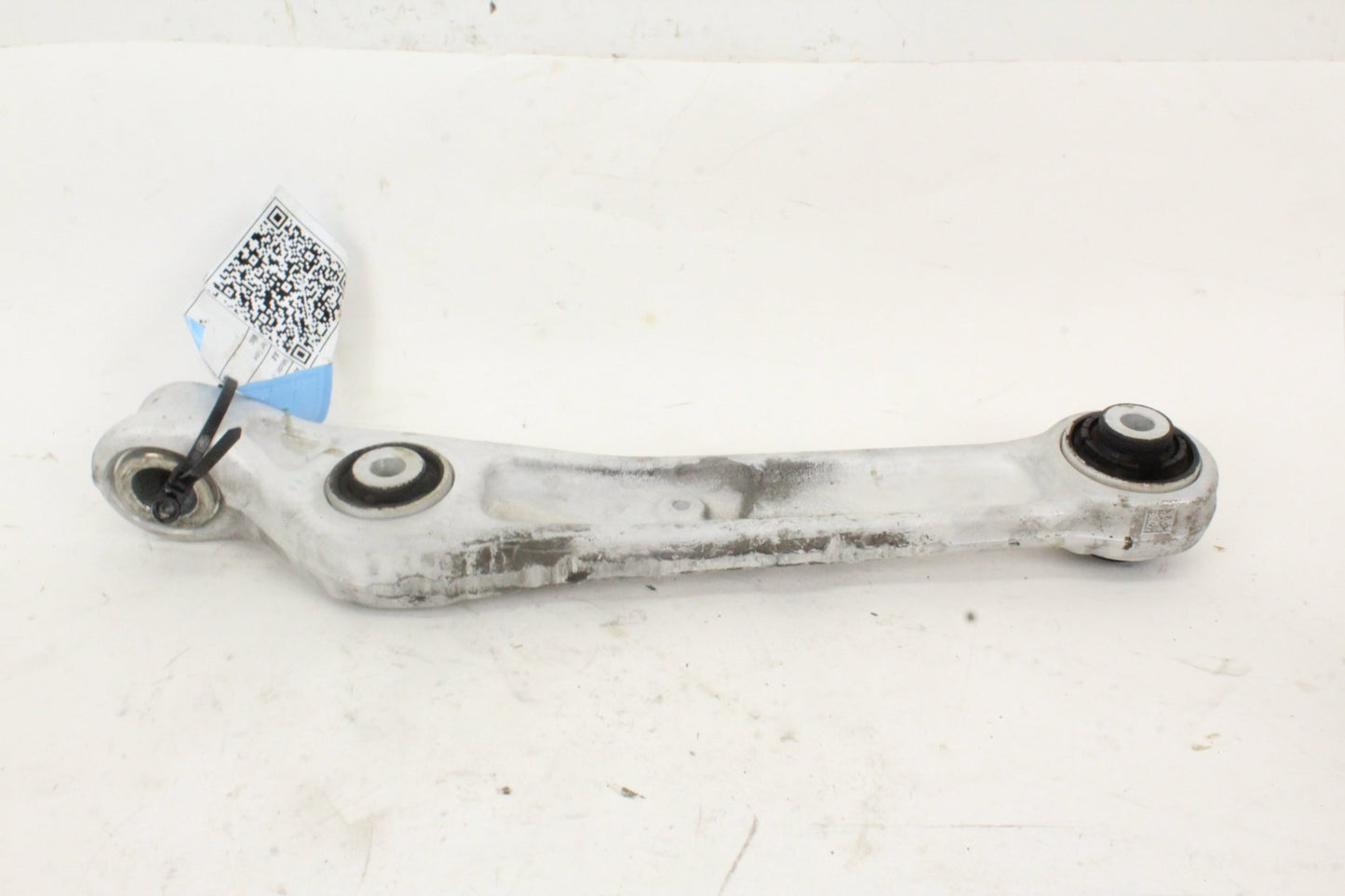 2017-2024 Audi A4 B9 Sedan Front Right Side Lower Control Arm 8W0407156 OEM