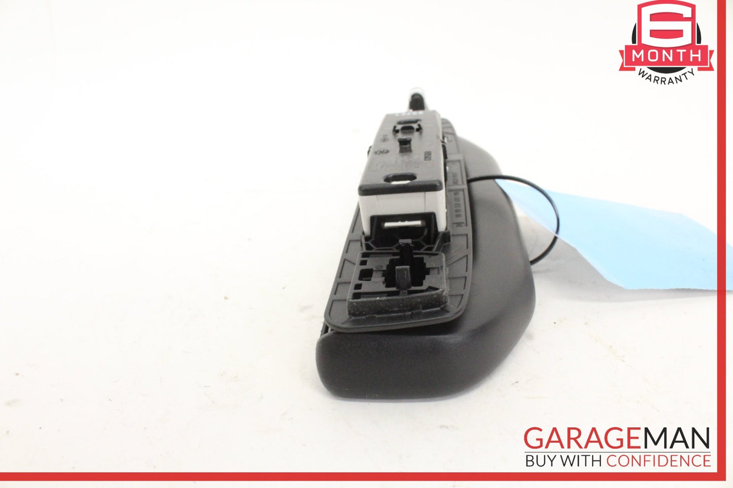 2018 Mercedes-Benz C300 W205 Rear Left Roof Grab Handle w/ Light 0998150000