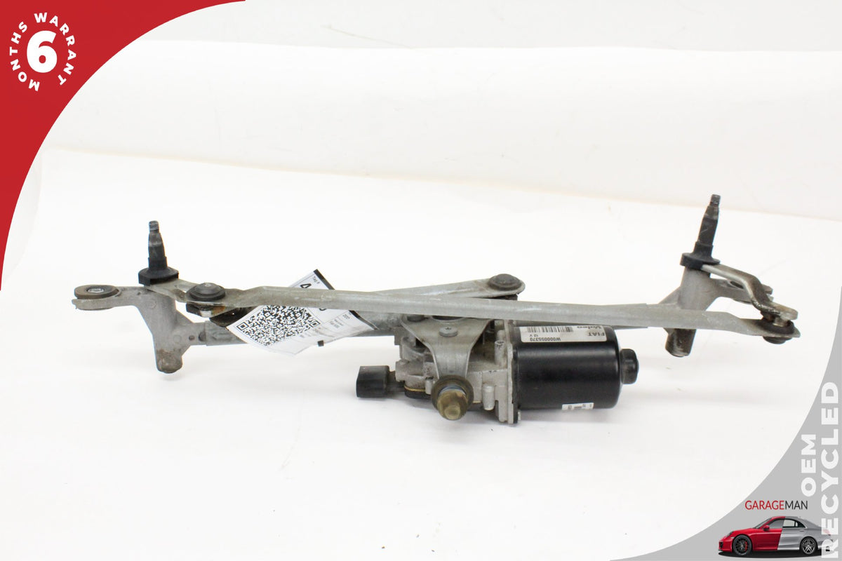 2014-2020 Fiat 500L Front Windshield Wiper Linkage w/ Motor Valeo 52064590 OEM