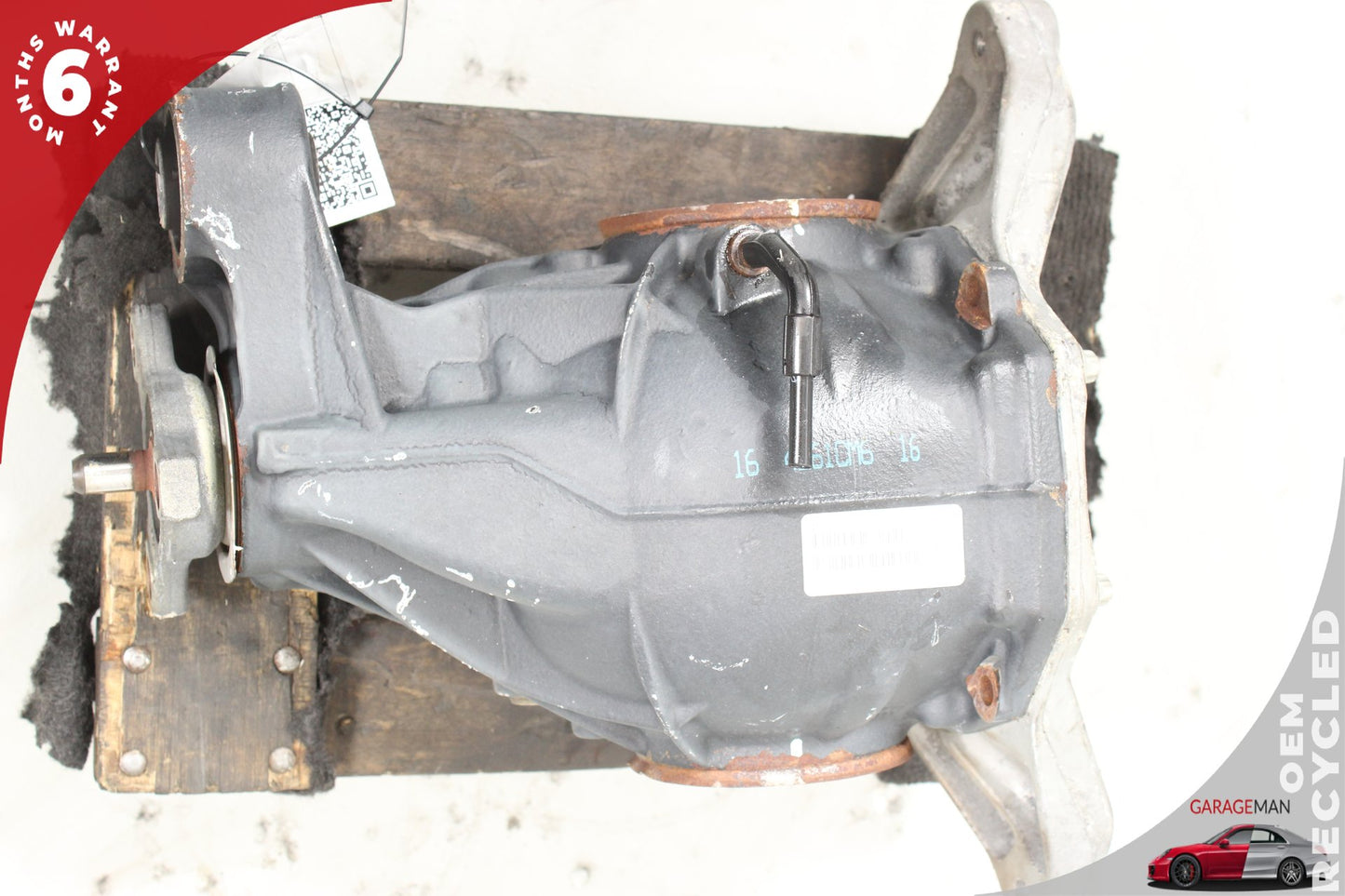 2015 Mercedes-Benz GL550 X166 - Rear Differential Carrier PN: 1663510208