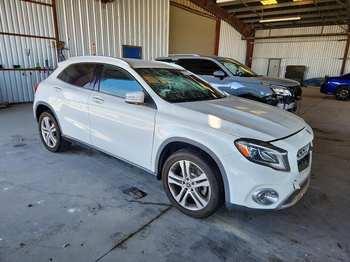 Parting Out- 2020 Mercedes-Benz GLA250 X156 4MATIC- 254