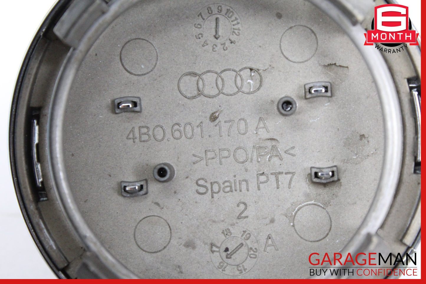 2008-2015 Audi TT TTS Front or Rear Left/ Right Wheel Center Cap 4B0601170A OEM