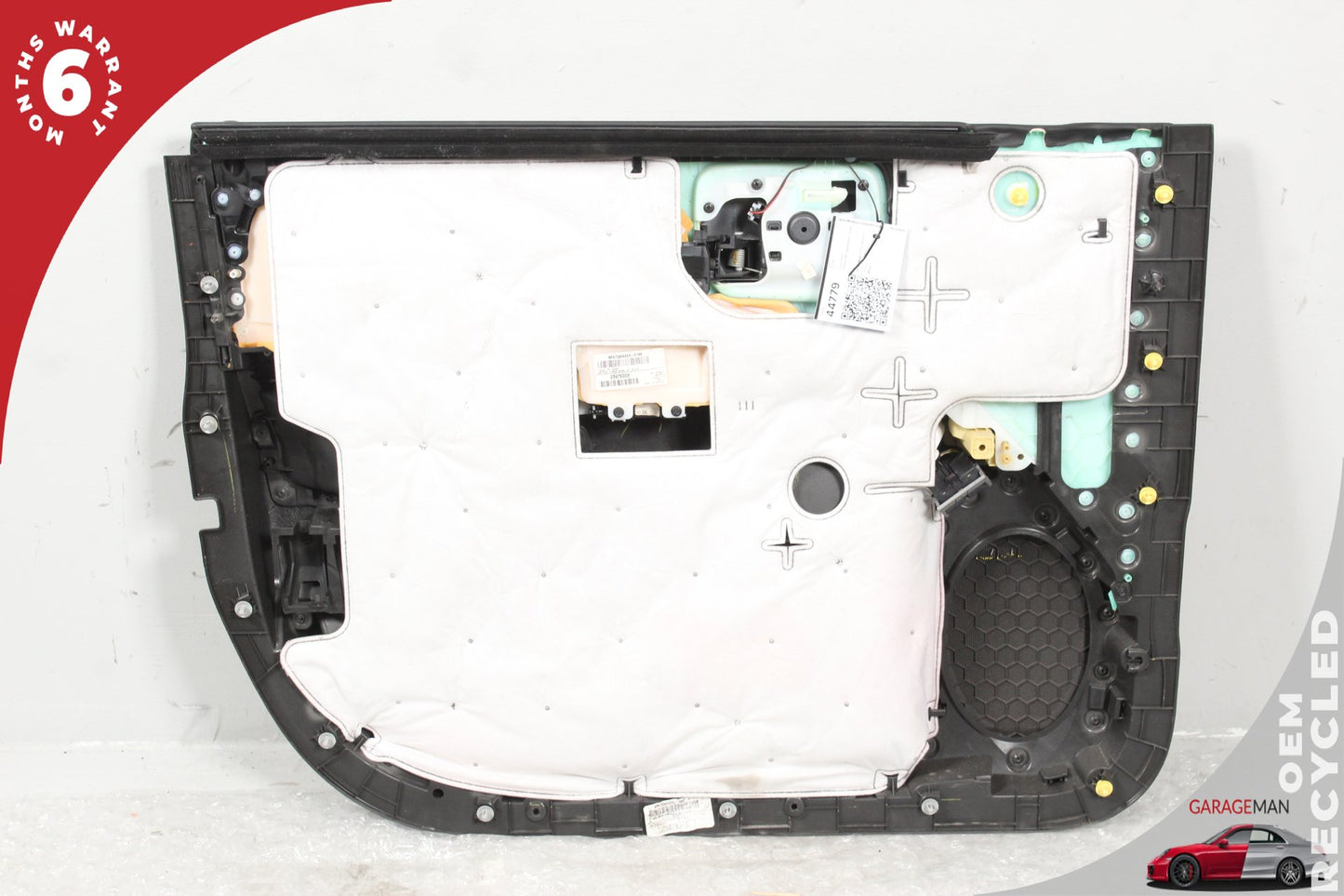 2014-2019 Chevrolet Silverado 1500 Front Right Side Interior Door Trim Panel OEM