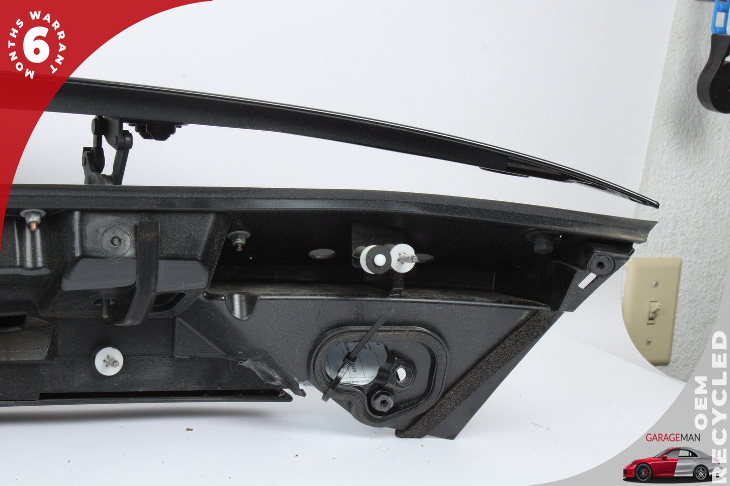2012-2018 Audi A7 Rear Tailgate Trunk Lid Spoiler Assembly Black 4G8827086D OEM