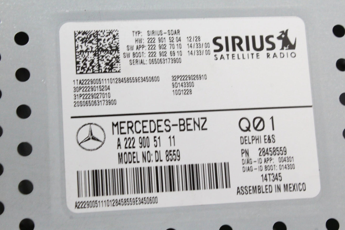 2015-2020 Mercedes-Benz C300 C-Class W205 Sirius Satellite Radio Receiver 222900