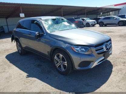 Parting Out- 2018 Mercedes-Benz GLC300 X253- 240