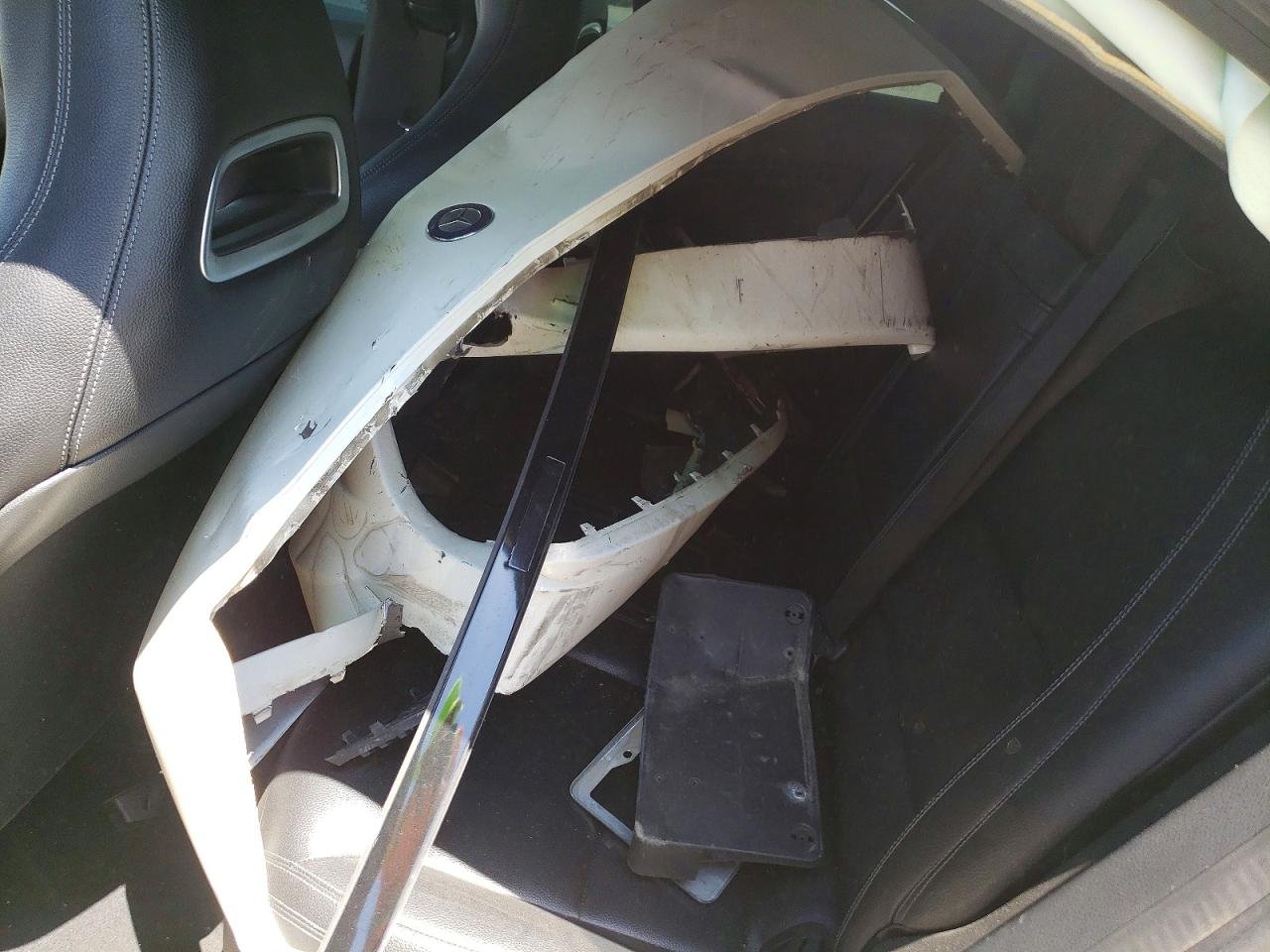 Parting Out- 2016 Mercedes-Benz CLA250 W117- 237