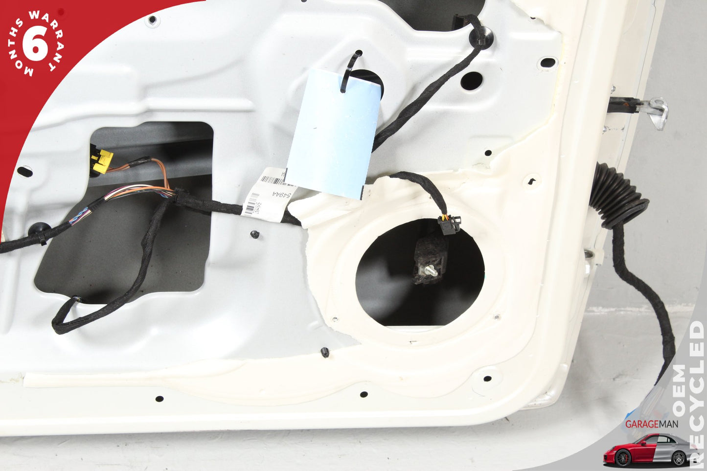 2012-2017 Fiat 500e Front Left Driver Side Door Shell White 68070585AA OEM