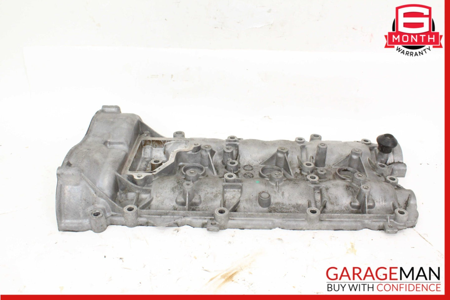 2005-2013 Mercedes-Benz R350 W251 Left Side Cylinder Head Valve Cover 2720160005