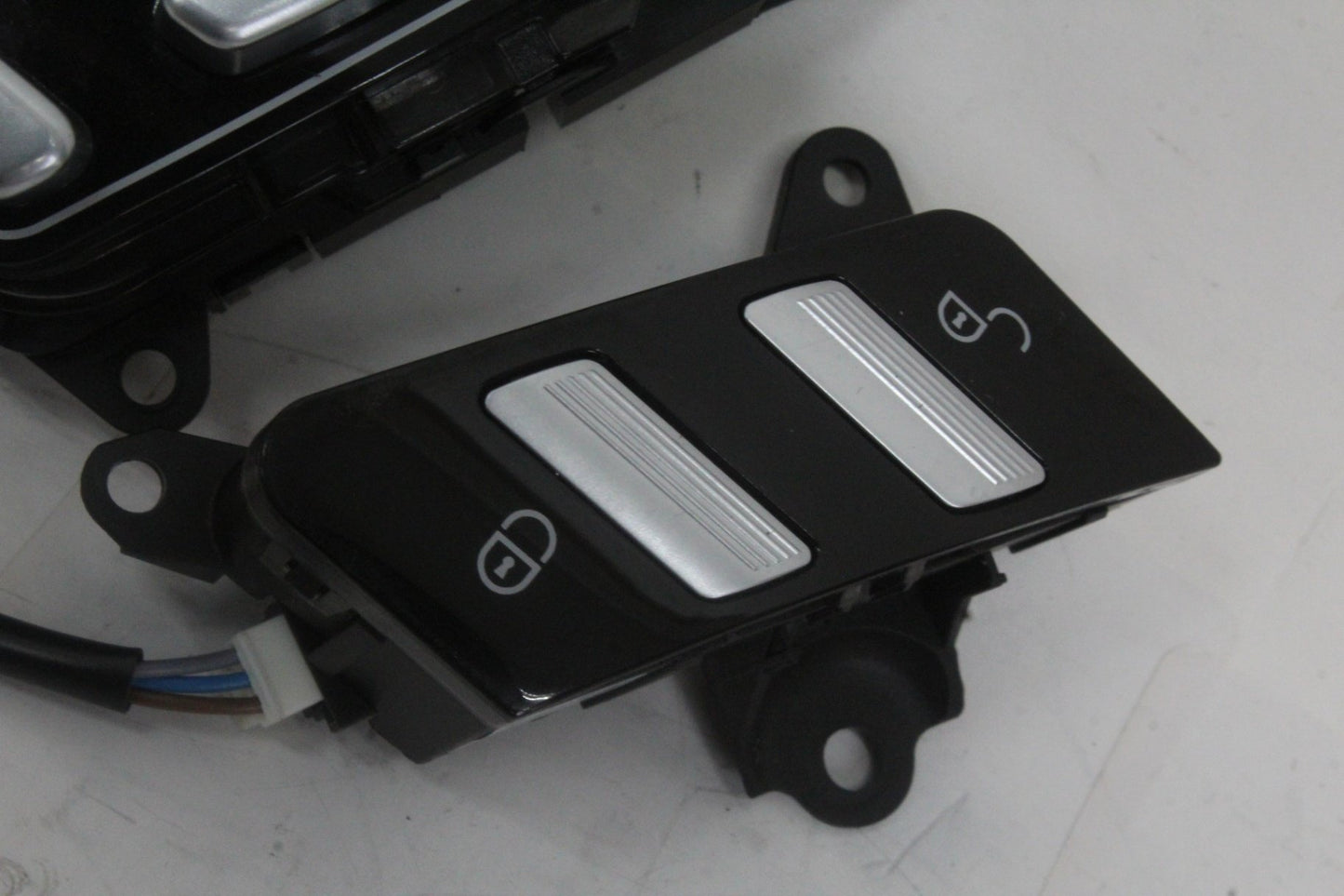 2007-2014 Mercedes-Benz S550 W221 Front Right Seat Control Memory Switch OEM
