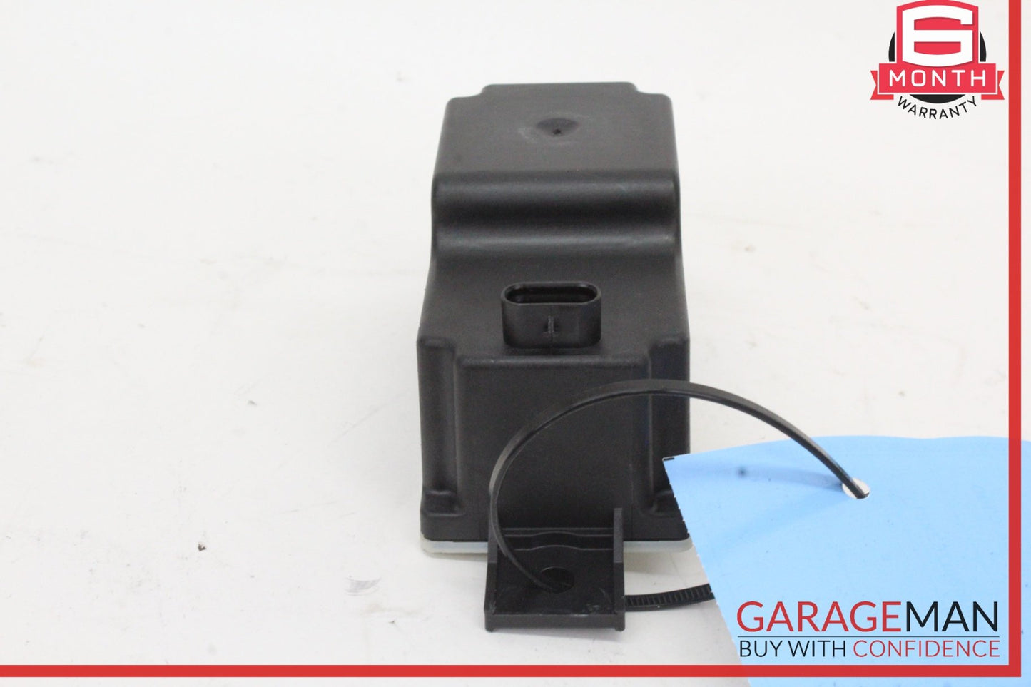 2015-2023 Mercedes-Benz C300 W205 Voltage Converter Control Module 2059053414