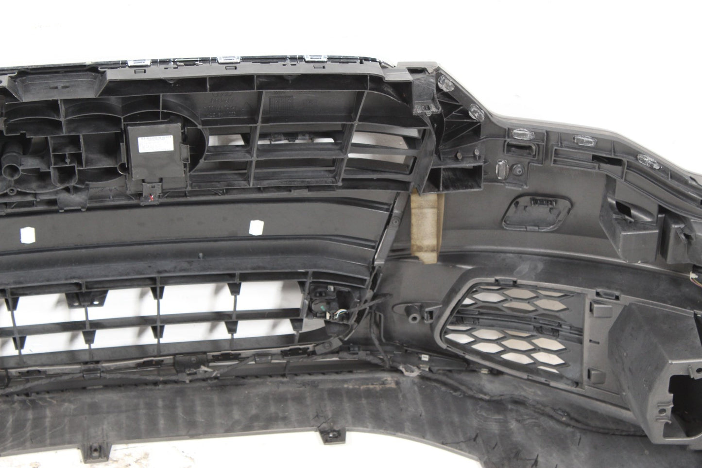 2012-2015 Audi A6 C7 Sedan Front Bumper Cover w/ Grille 4G0807437 Brown