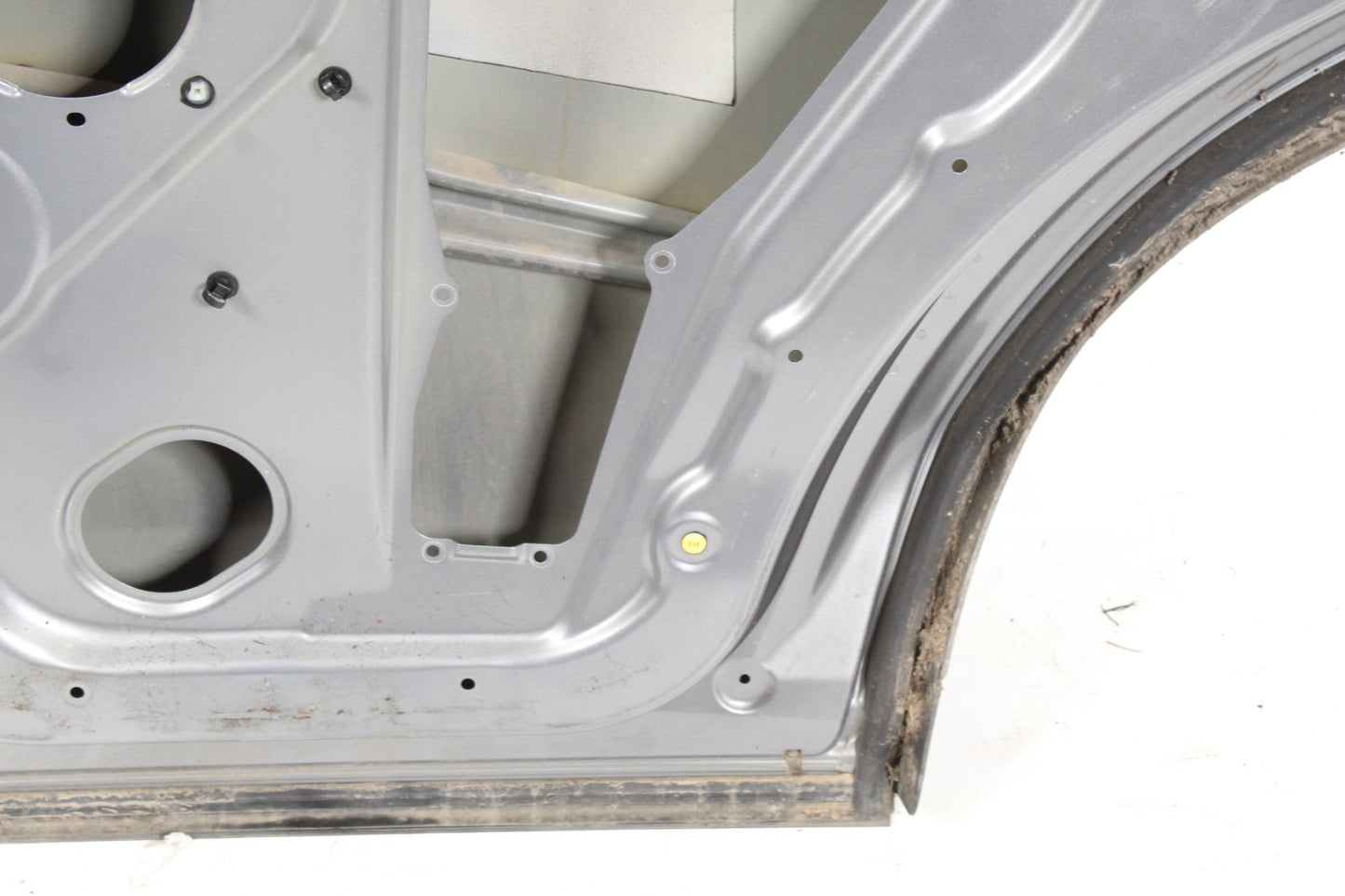 2006-2013 Land Rover LR4 SUV Right Rear Door Shell 5H3224630CA Genuine