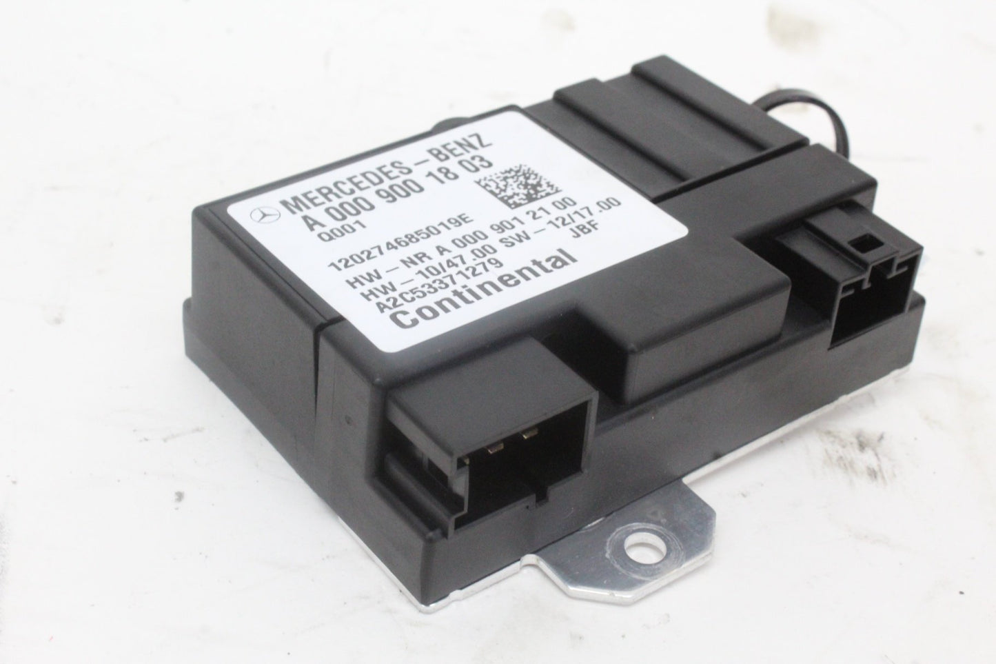 2011-2020 Mercedes-Benz S550 W221 Fuel Pump Control Module 0009001803 OEM