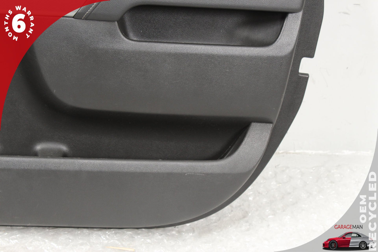 2014-2019 Chevrolet Silverado 1500 Front Right Side Interior Door Trim Panel OEM