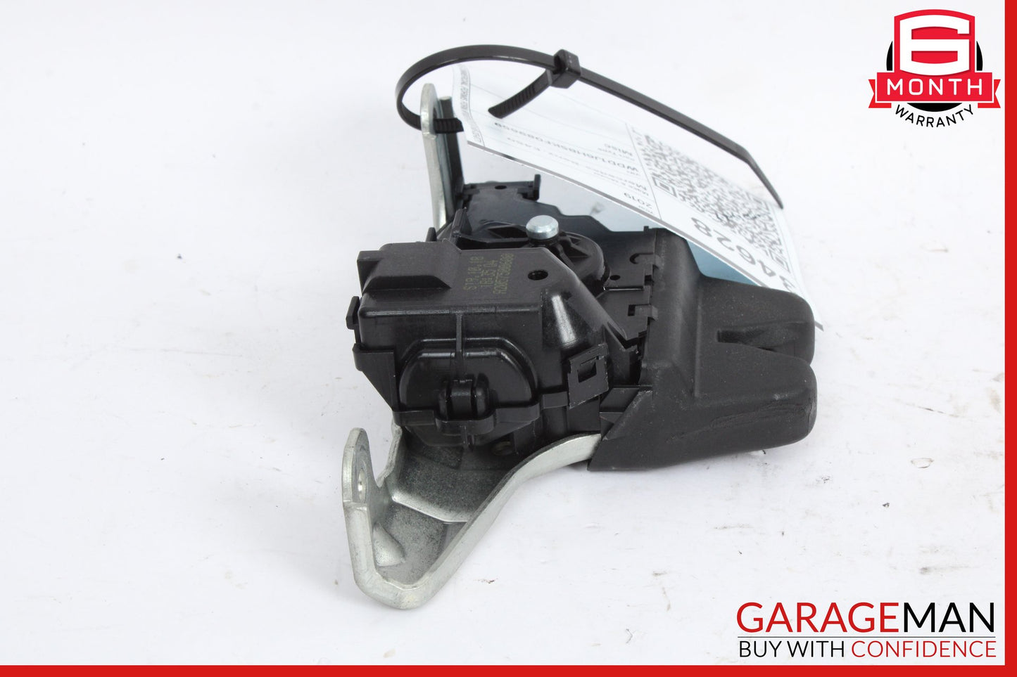 2017-2020 Mercedes W213 E450 Rear Trunk Lock Latch Actuator 2057500600 OEM