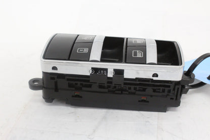 2010-2013 Mercedes-Benz S550 W221 Rear Left/Right Window Control Switch 22187094