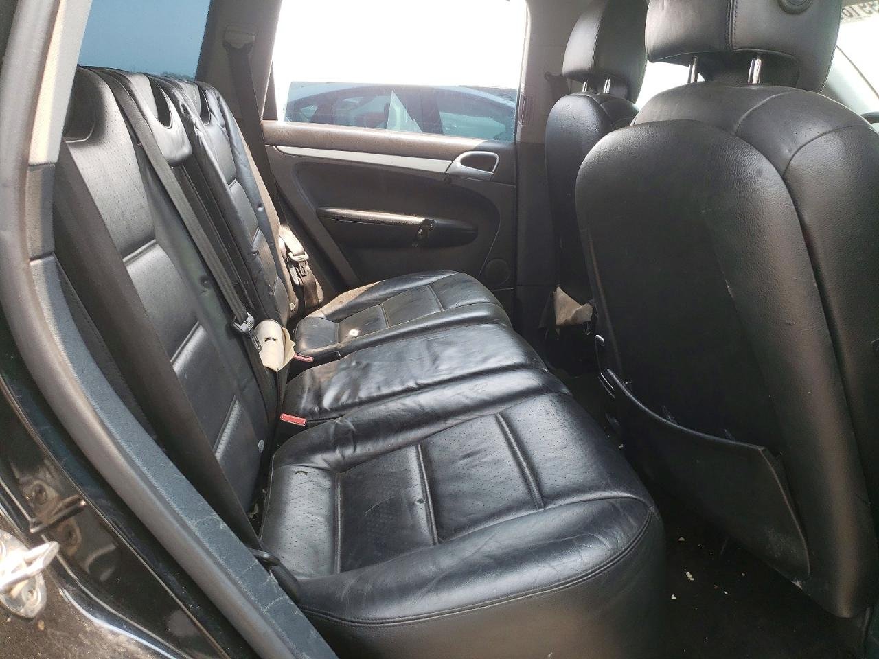 Parting Out- 2004 Porsche Cayenne 958- 238