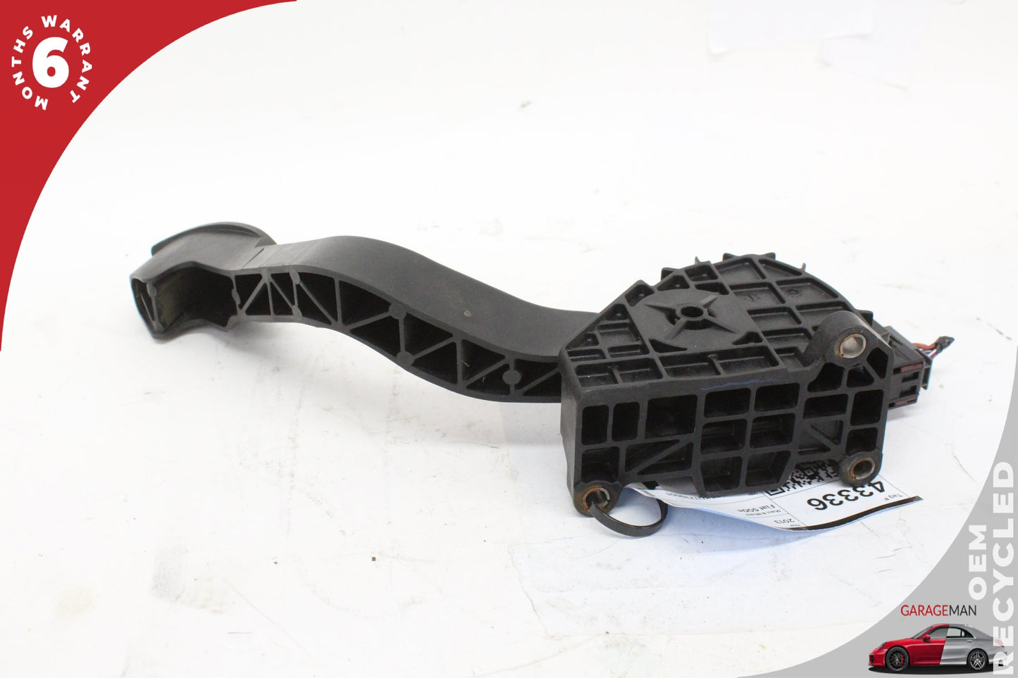 2012-2017 Fiat 500e FWD Gas Throttle Accelerator Pedal 68073429AA OEM